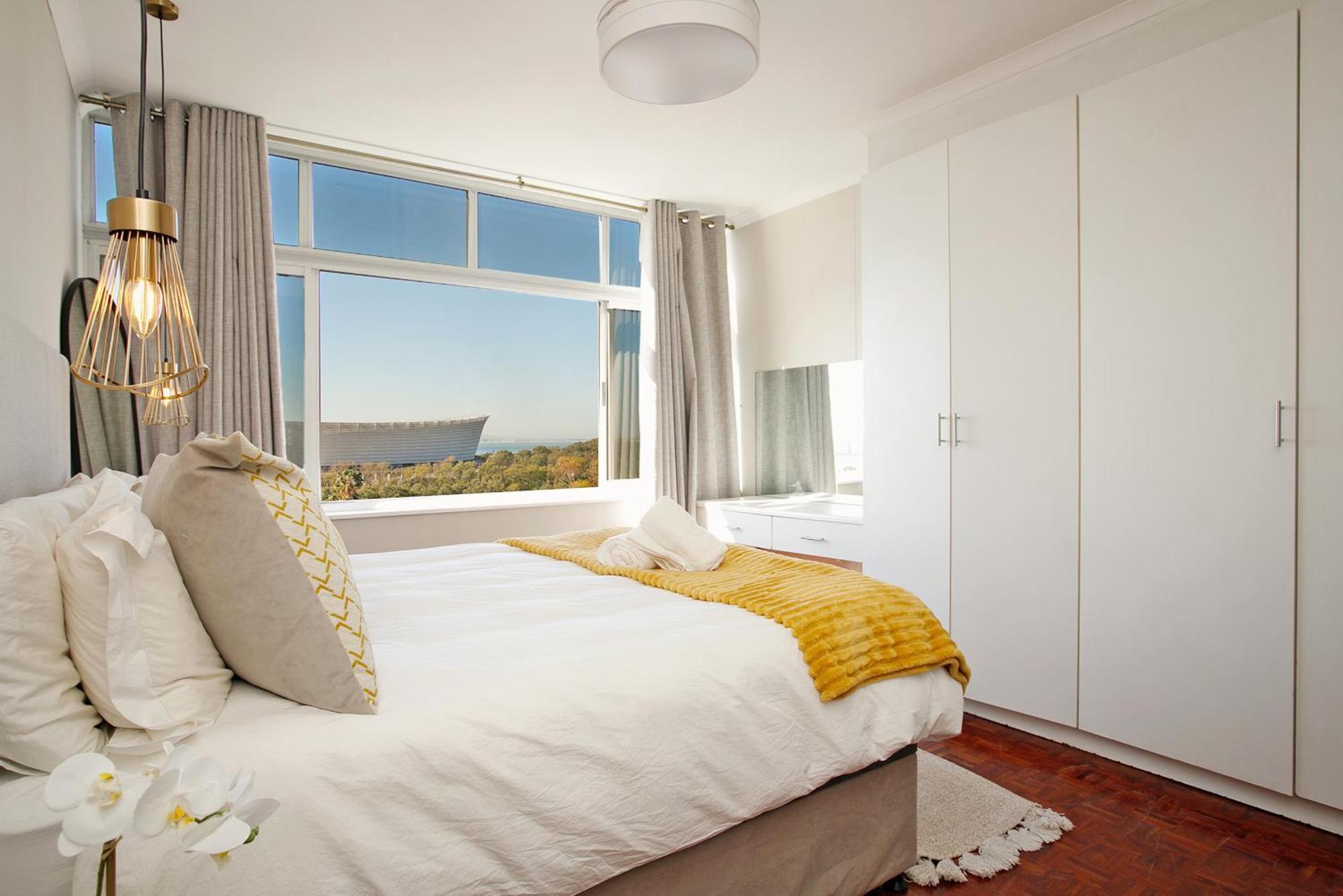 Apartment Sunny Point Cape Town